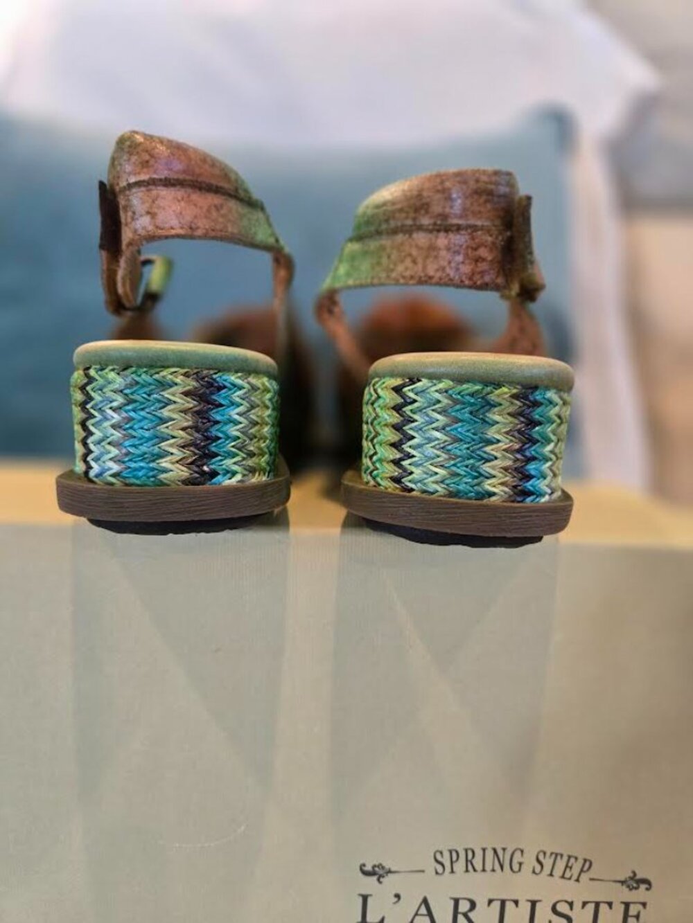 L'Artiste by Spring Step Suzietta Green Multi Leather Sandal Size 36 (US 5.5/6) - Picture 4 of 4